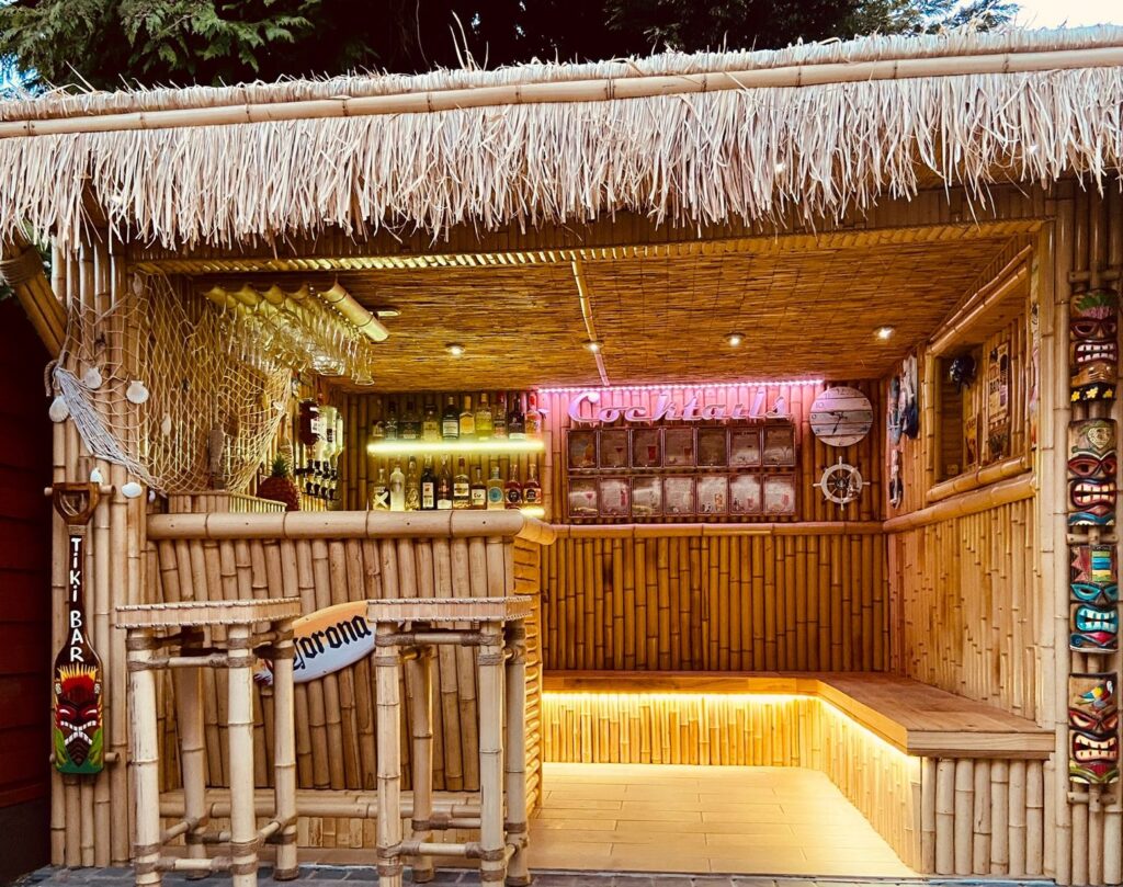 Garden Bar